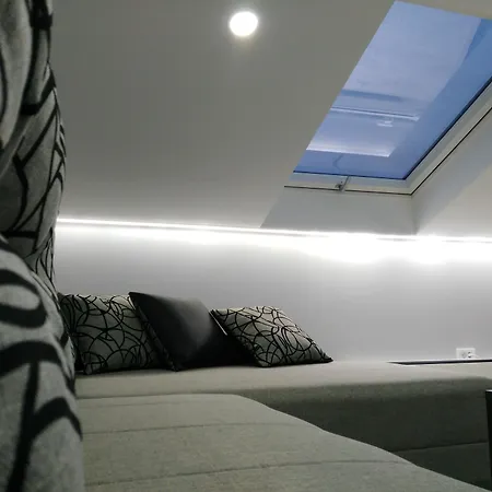 Daire Top Belgrade Apartments *